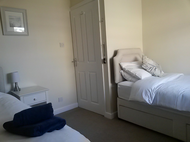 Twin Room 2